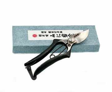 Compact Secateurs 6.69 inches, KEN KATABAMI Japanese brand