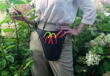 Leather Tool Belt for Florist or Gardener (Black)
